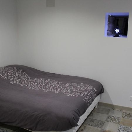 Studio De La Bourdonnais Guitté Eksteriør billede